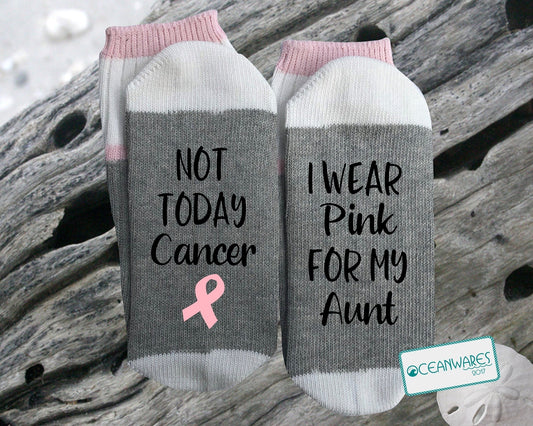 I Wear Pink For My Aunt, Cancer SOCKS, SUPER SOFT Novelty Word SOCKS.
